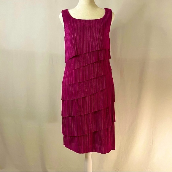 **SOLD** Pink Flapper Style Tiered Sleeveless Midi Dress Size 8 - Picture 2 of 9